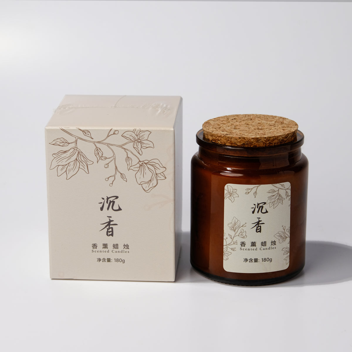 Agarwood Scented Candle – image 4