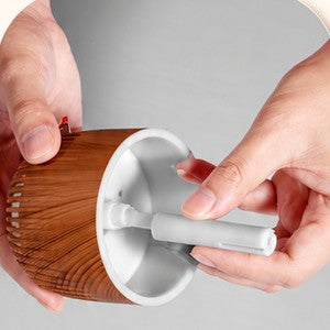 Dreambird Aroma Diffuser setup step: attach