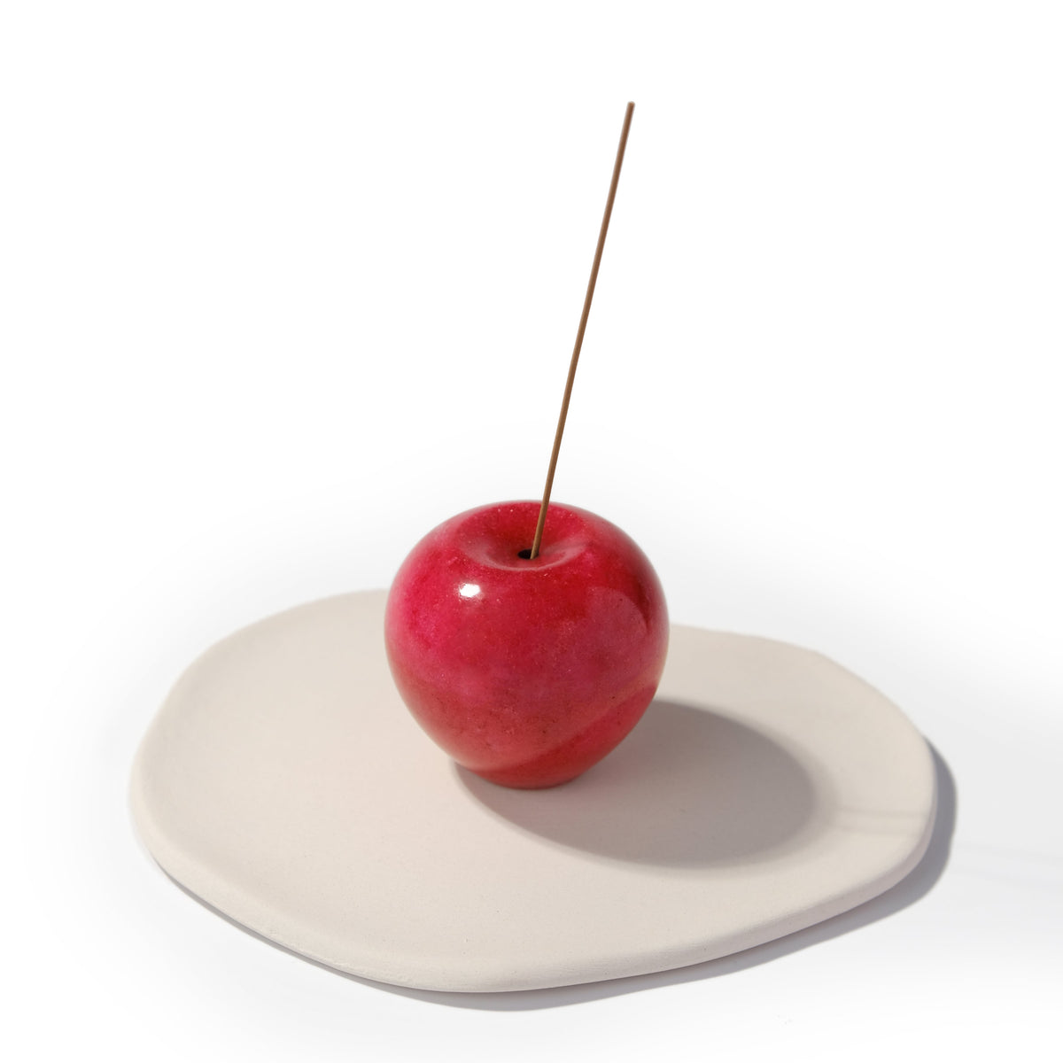 JINGHUA.INTL Red Apple-Shaped Incense Stick Holder with a Glossy Finish and Minimalist Design, Perfect for Modern Home Décor.